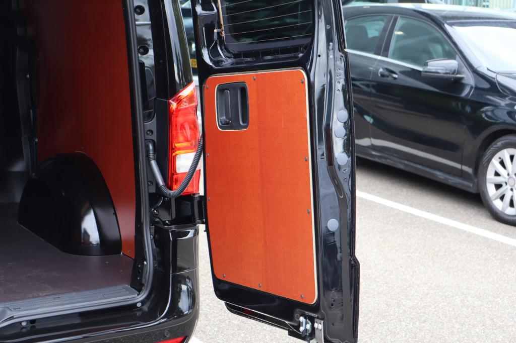 Mercedes-Benz Vito 119 cdi l3 sportpakket l 4 x 4 l dubbel cabine l airmati