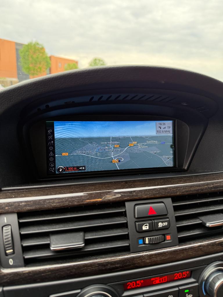 BMW 3-serie e92 320i corporate lease mineralgrey edition