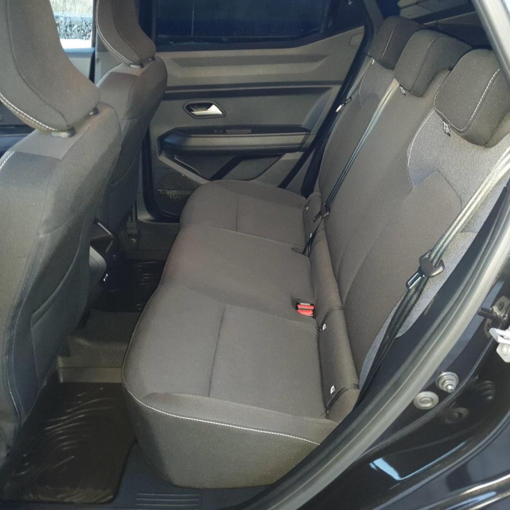 Dacia Duster 1.6 hybrid 140 expression automaat