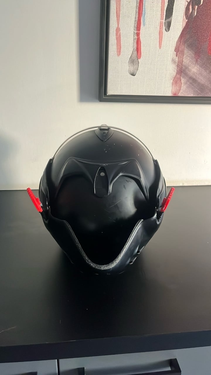 Boxer helm v8 maat m