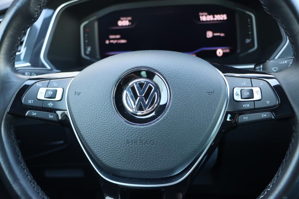 Volkswagen Tiguan 1.5 tsi comfortline business r-line 150pk dsg7