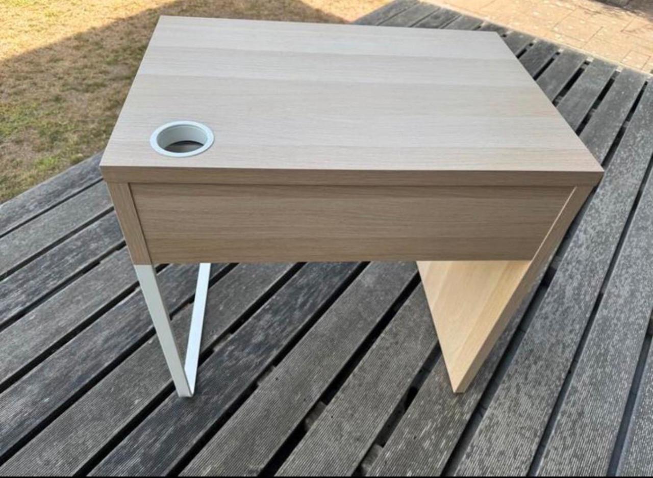 Kinder bureau Ikea nieuw!