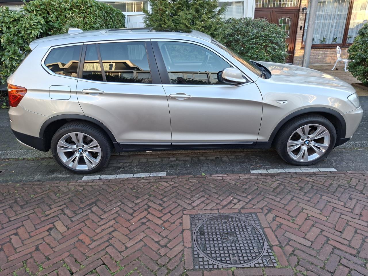 Te koop; mooie BMW X3 2.8i (2011)