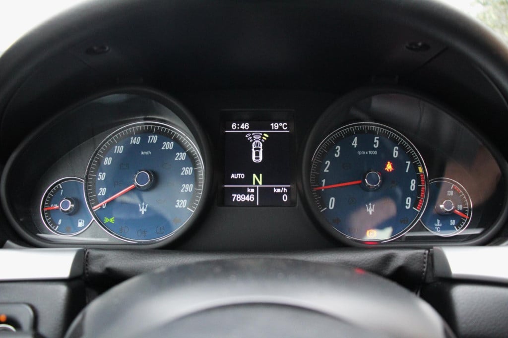 Maserati Granturismo 4.7 s mc - youngtimer - alcantara pack - xenon - nero 