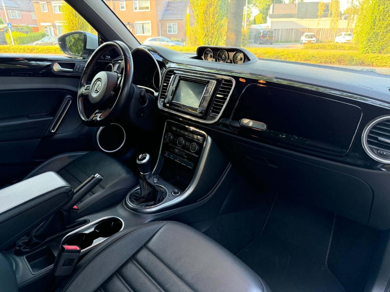 Volkswagen Beetle Dune  1.2 TSI  Leer | Navi | LMV | Airco | Camera