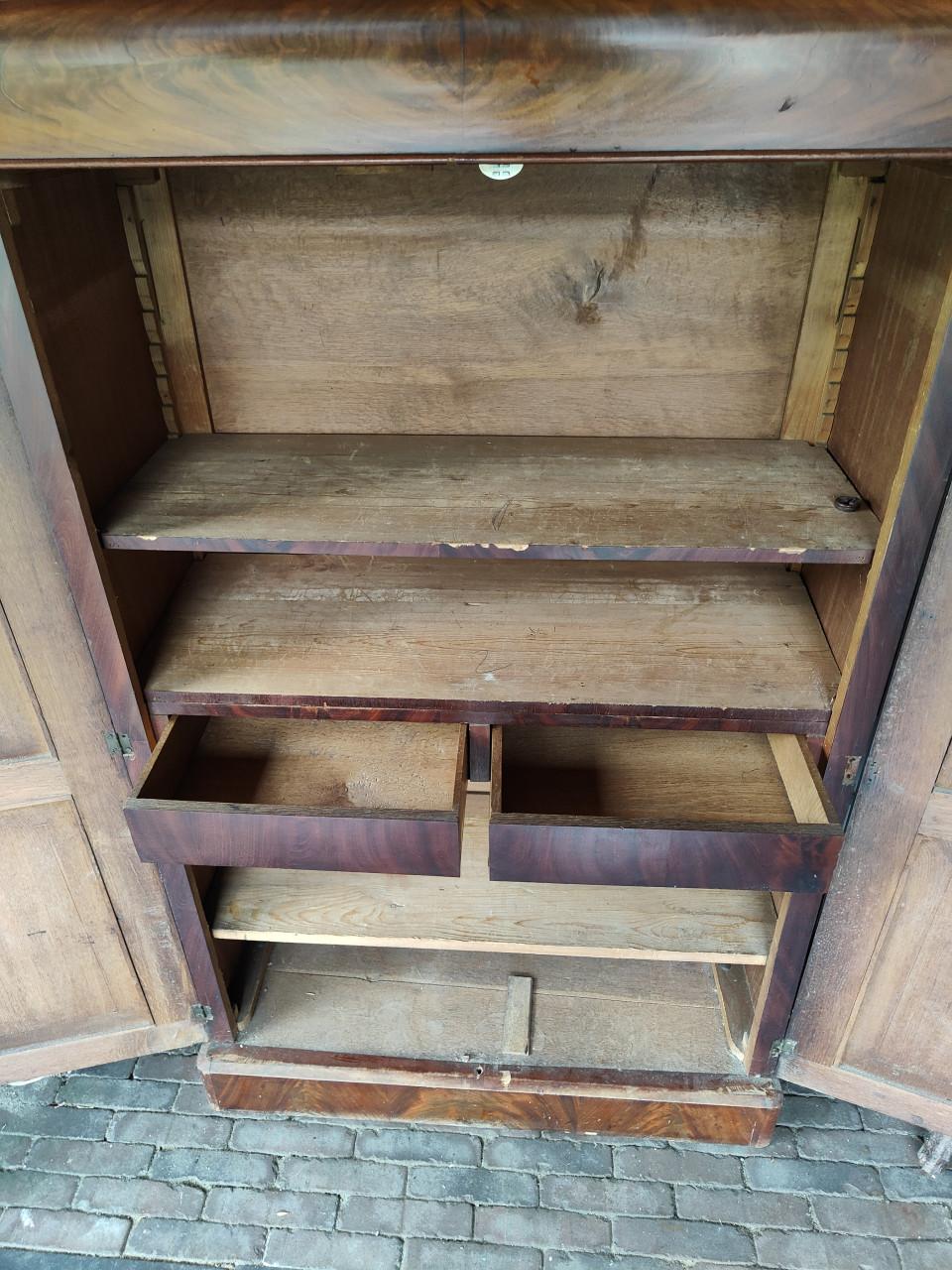 Antieke biedermeier kast
