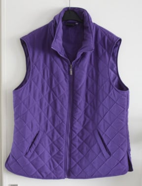Paarse  bodywarmer maat xl