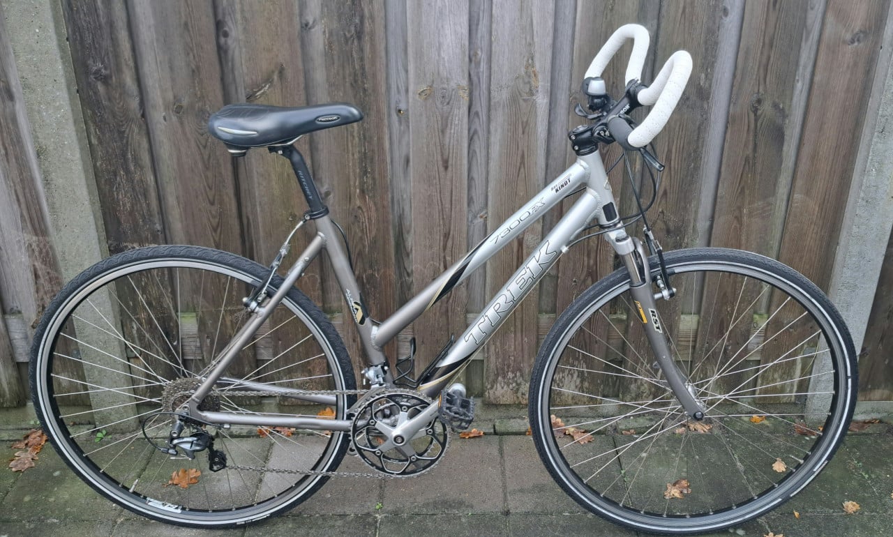 TREK FX HYBRIDE