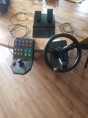 Te koop stuur/voetpedaal