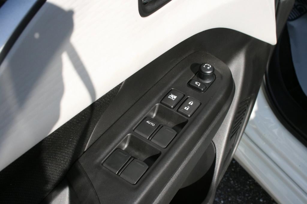Suzuki Swift 1.2 style smart hybrid