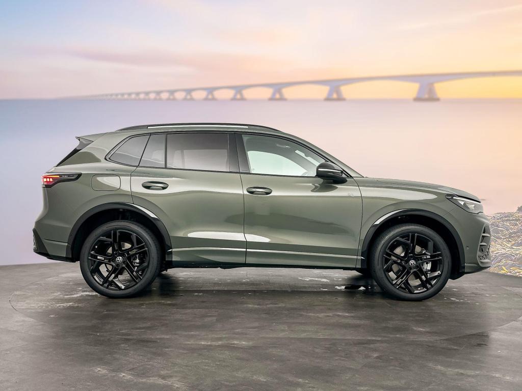 Volkswagen Tiguan r-line edition 1.5 ehybrid 150 kw / 204 pk suv 6 v