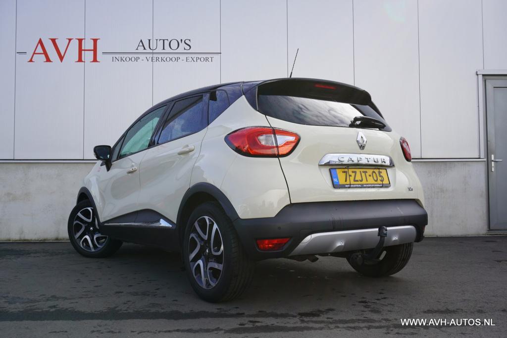 Renault Captur 1.2 tce helly hansen automaat