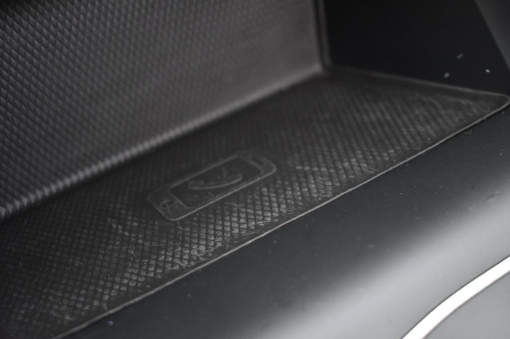 Volkswagen Golf variant 1.5 etsi r-line | maxton | iq-light | panoramadak |