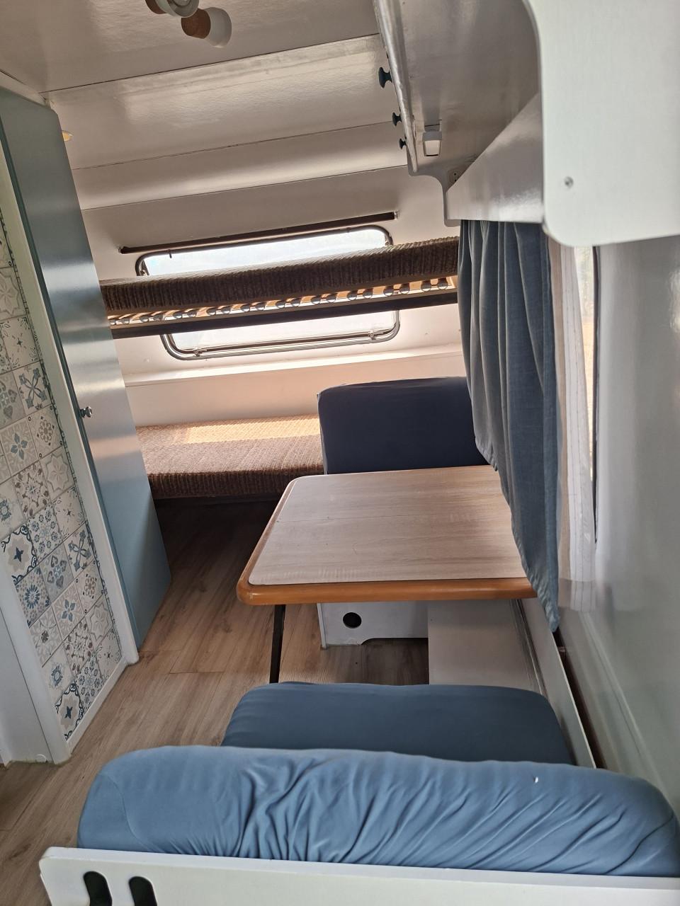 Gepimpte Knaus caravan. Incl.  Stapelbed 5 personen