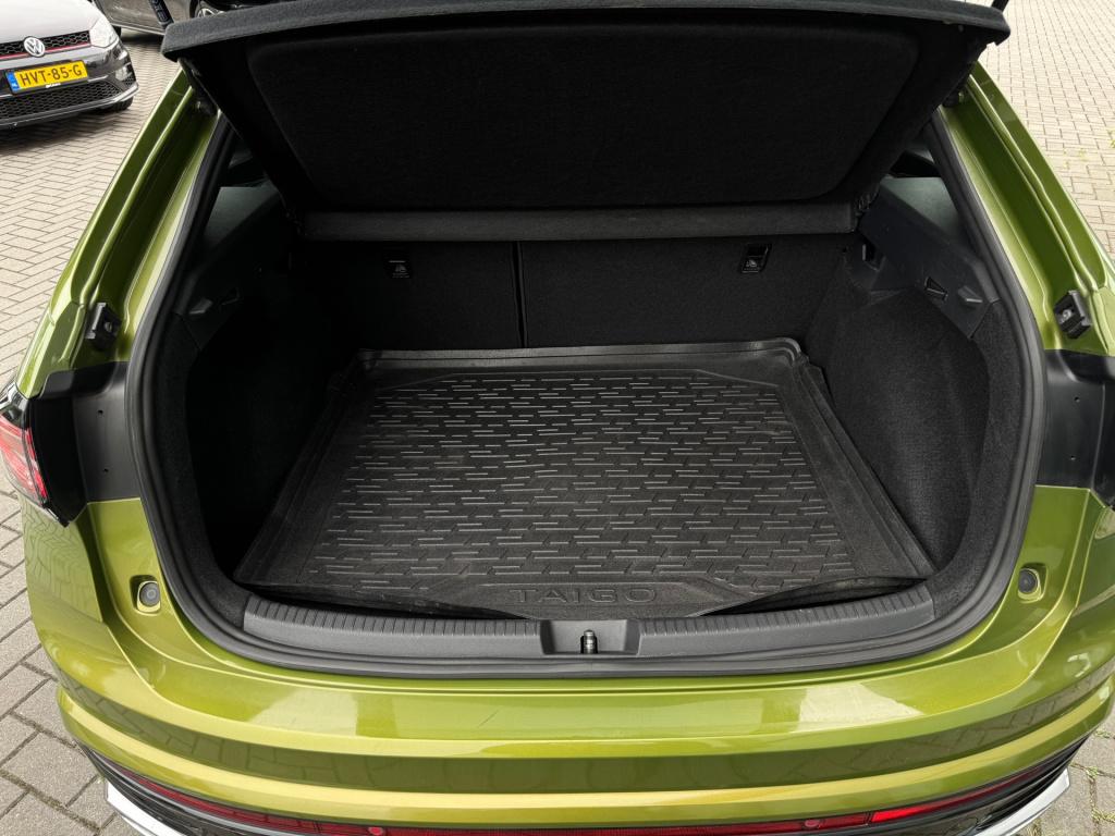 Volkswagen Taigo 1.0 tsi r-line - pano - 1e eigenaar * dsg