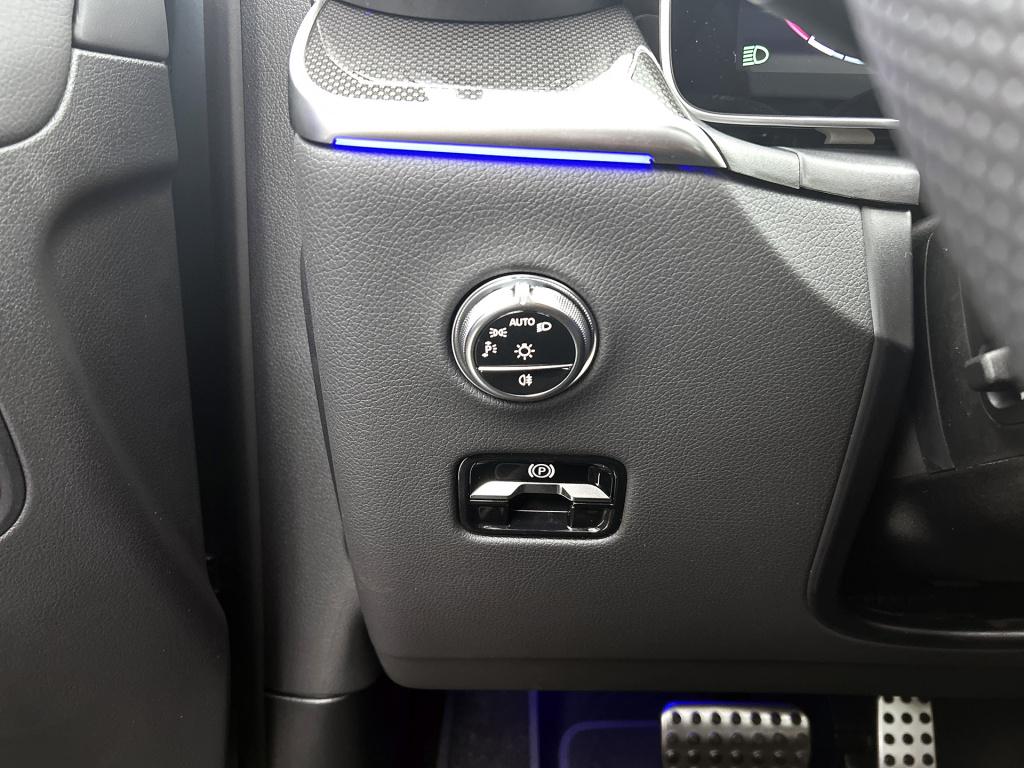 Mercedes-Benz Glc coupé 300 e 4matic sport edition | premium | nightpakket 