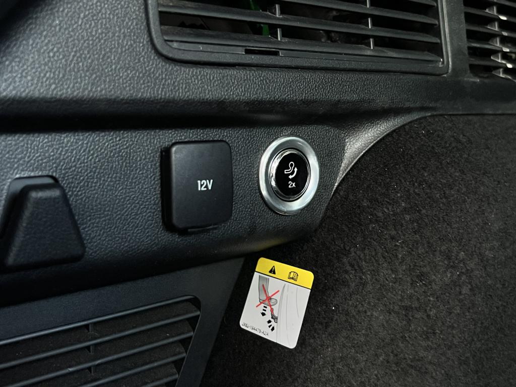 Ford Kuga 2.5 phev titanium | camera | apple/ android carplay | cruise cont