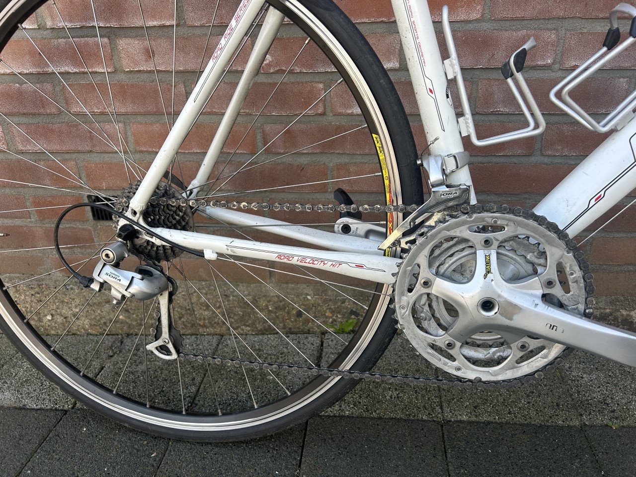 Racefiets medina 56 inch