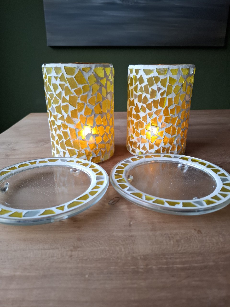 2X Windlicht waxinelichthouder kandelaar geel glas mozaïek