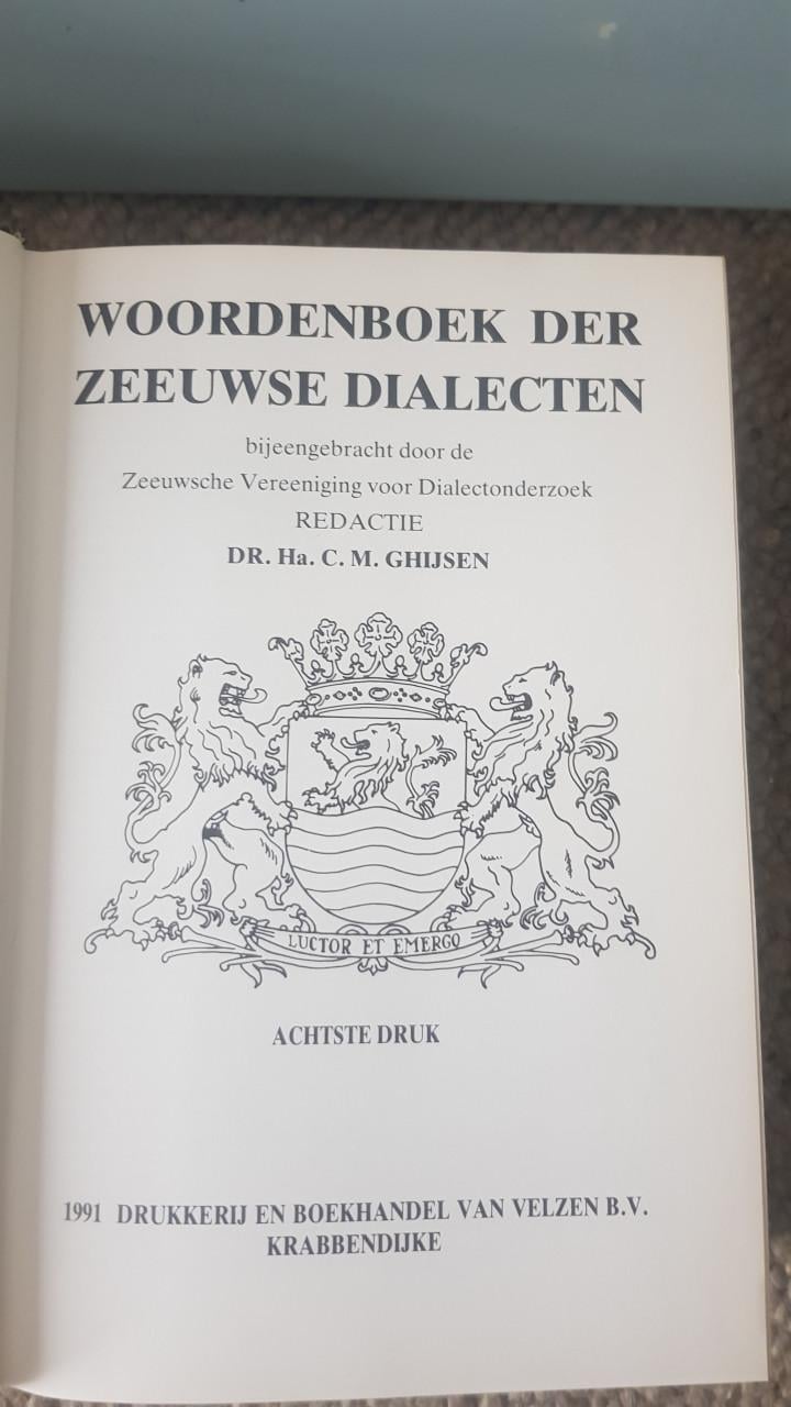 Woordenboek der Zeeuwse dialecten  gereserveerd
