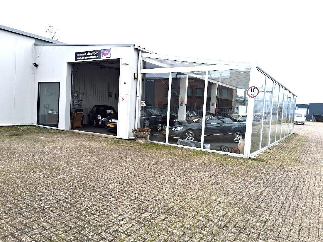 Aanbieding van cabriolet auto s ea bij autohuis Vlissingen