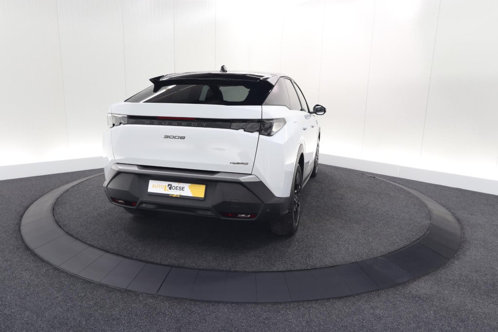 Peugeot 3008 hybrid 136 e-dsc6 gt | panoramadak | focal hifi pack| 360 came