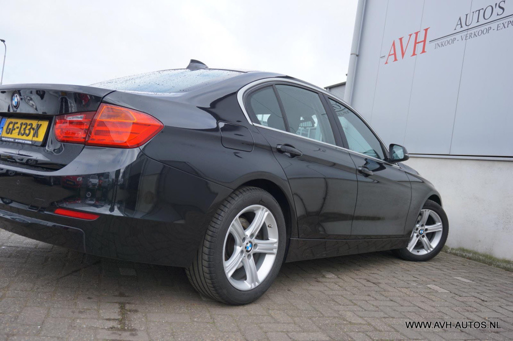 BMW 3-serie 320i efficientdynamics edition executive