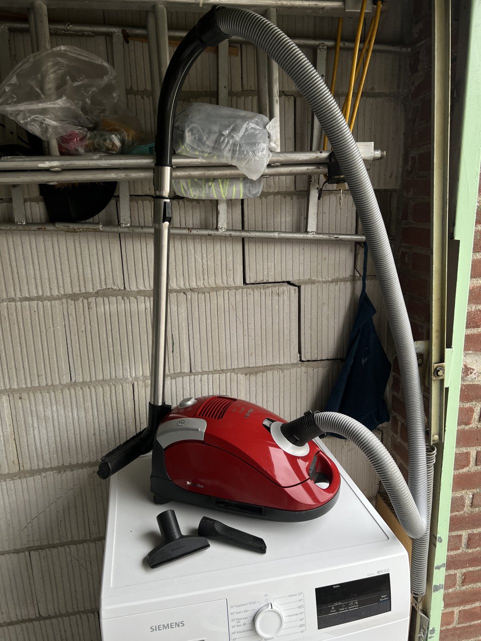 Krachtige Miele compacte Stofzuiger 2000W