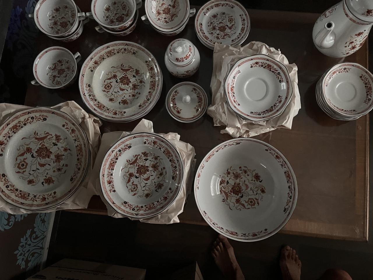 Vintage servies van Wedgwood motief Kashmar