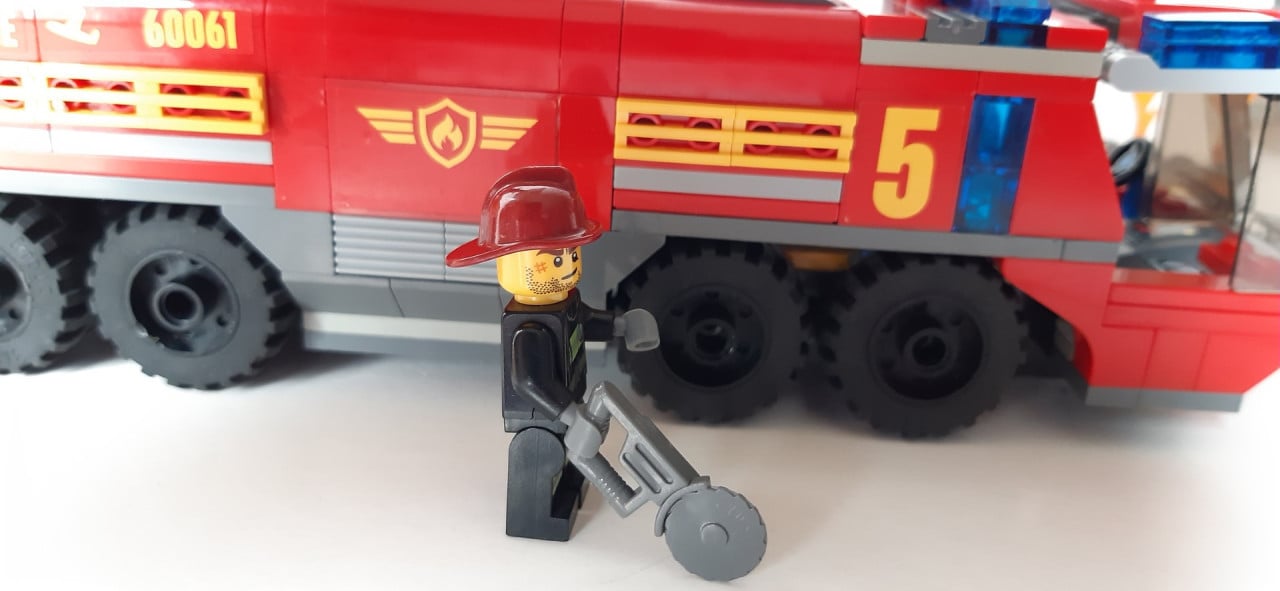 LEGO City 60061: Luchthaven Brandweerwagen