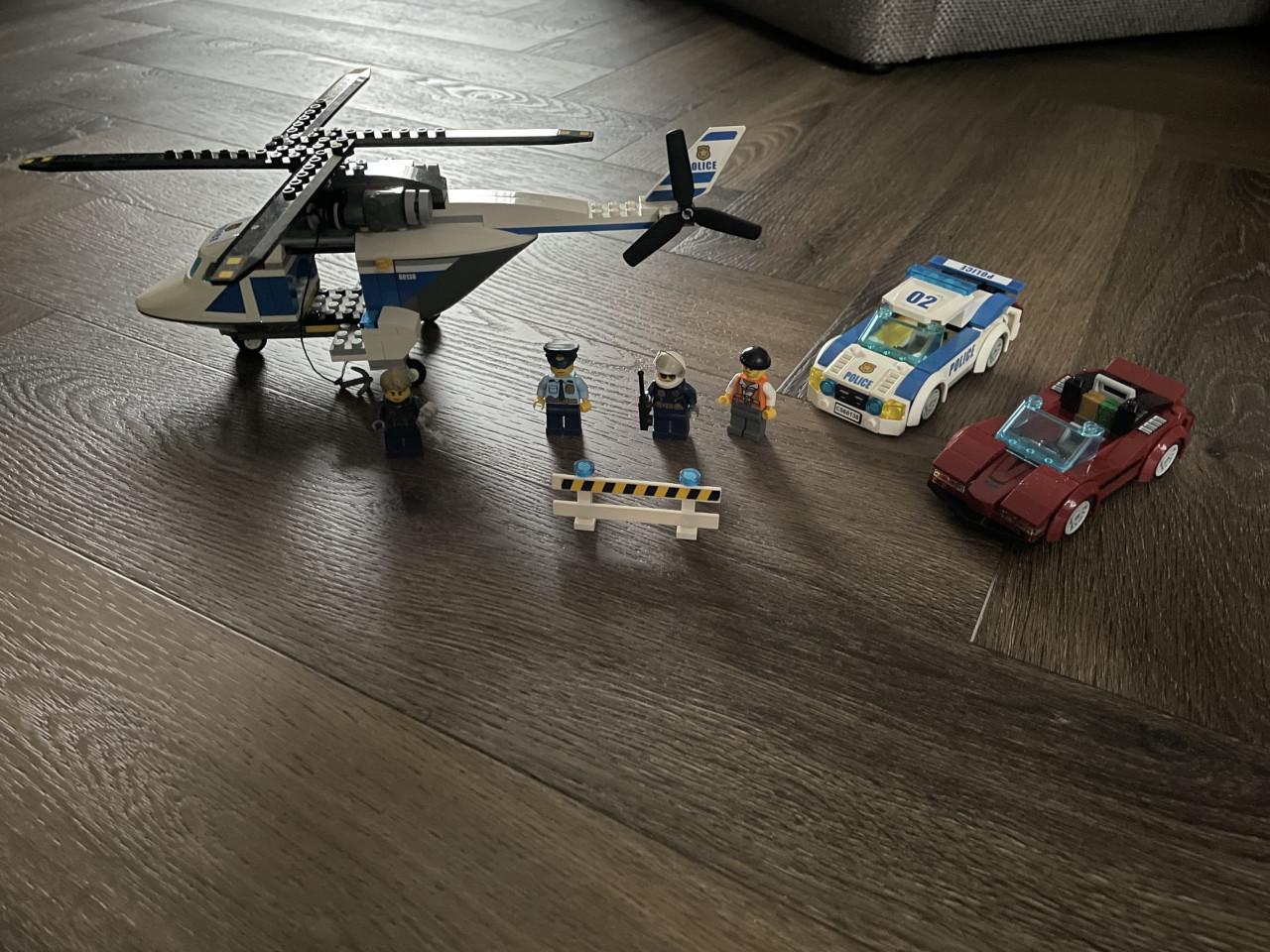 Lego City: Snelle achtervolging 60138