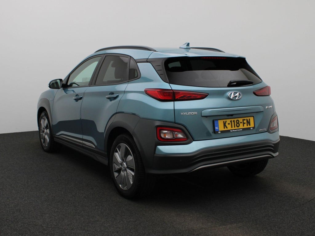 Hyundai Kona ev fashion 64 kwh | automaat | navigatie | heads-up display | 