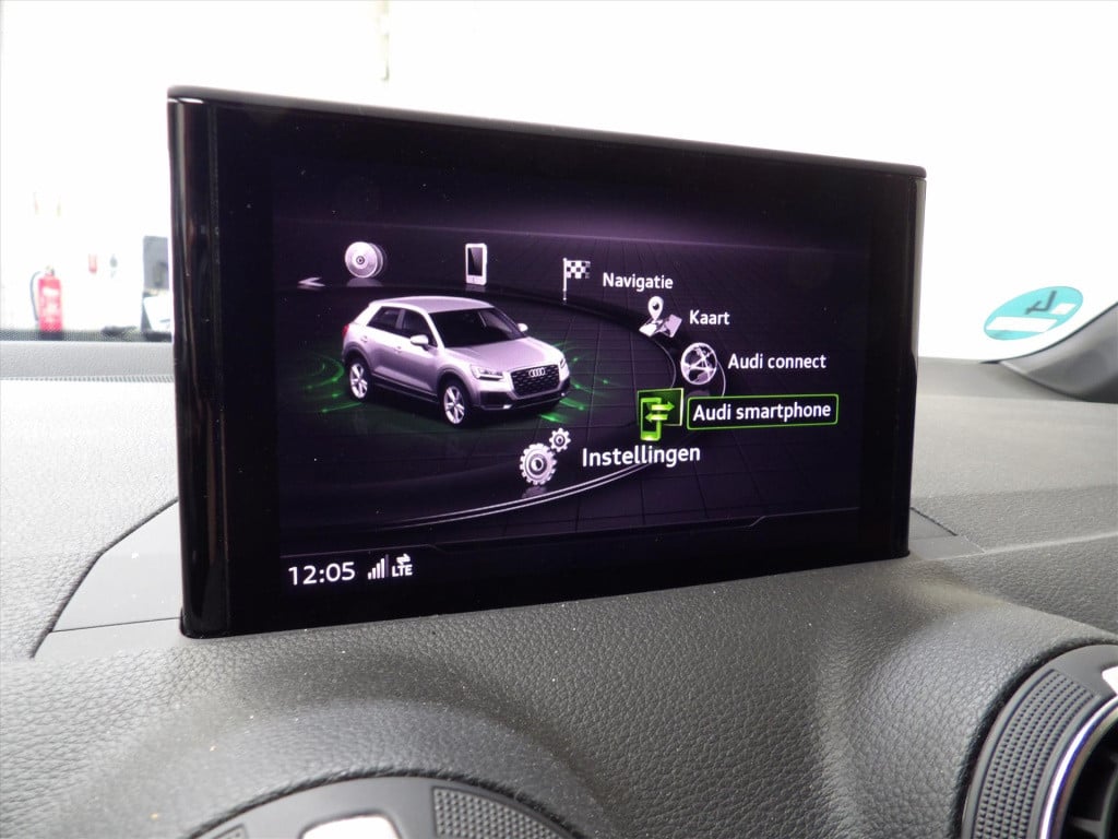 Audi Q2 35 tfsi 150pk s tronic s line edition