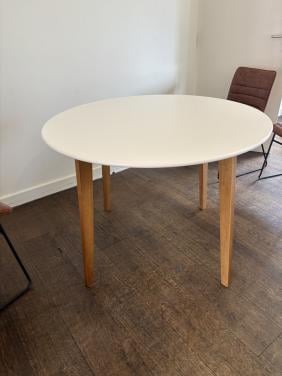 Ronde tafel wit