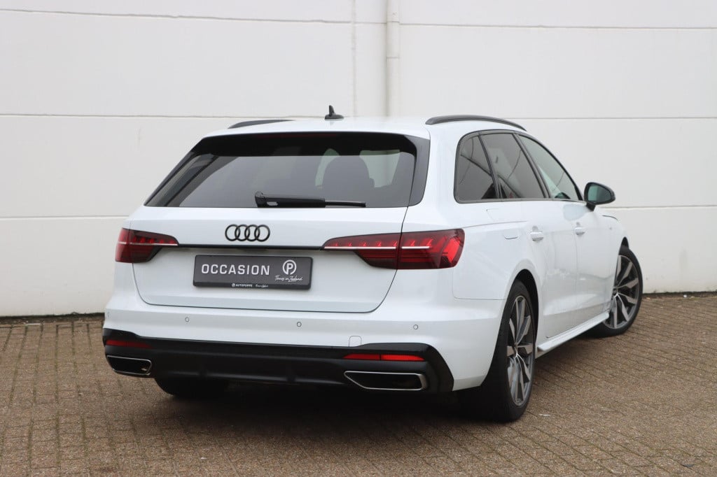 Audi A4 avant 35 tfsi 150pk s tronic s edition competition