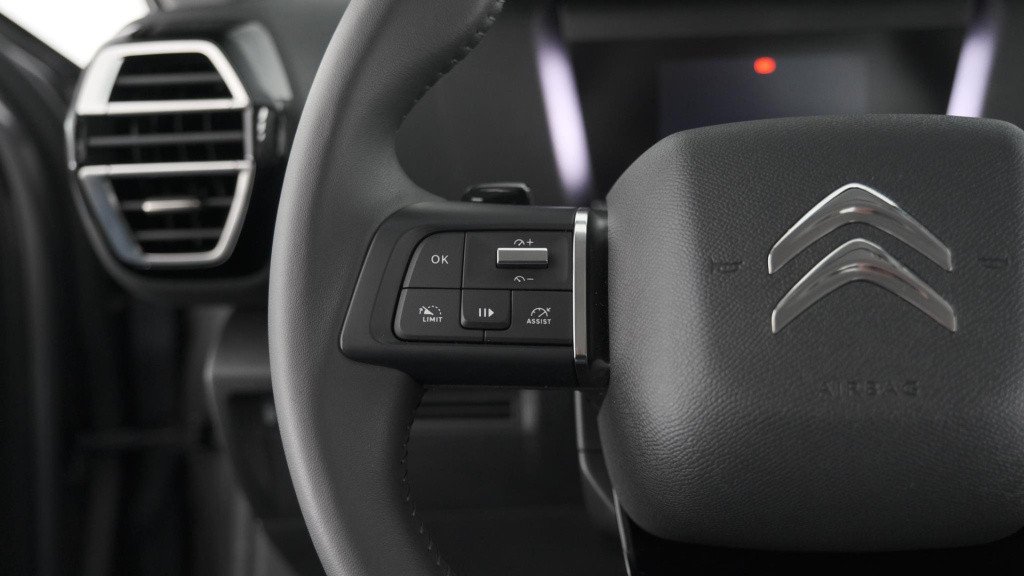 Citroen C4 X puretech 130 eat8 plus | camera | stoelverwarming | apple carp