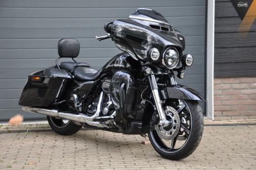 Harley Davidson 114 FLHXSE Street Glide CVO 5HD