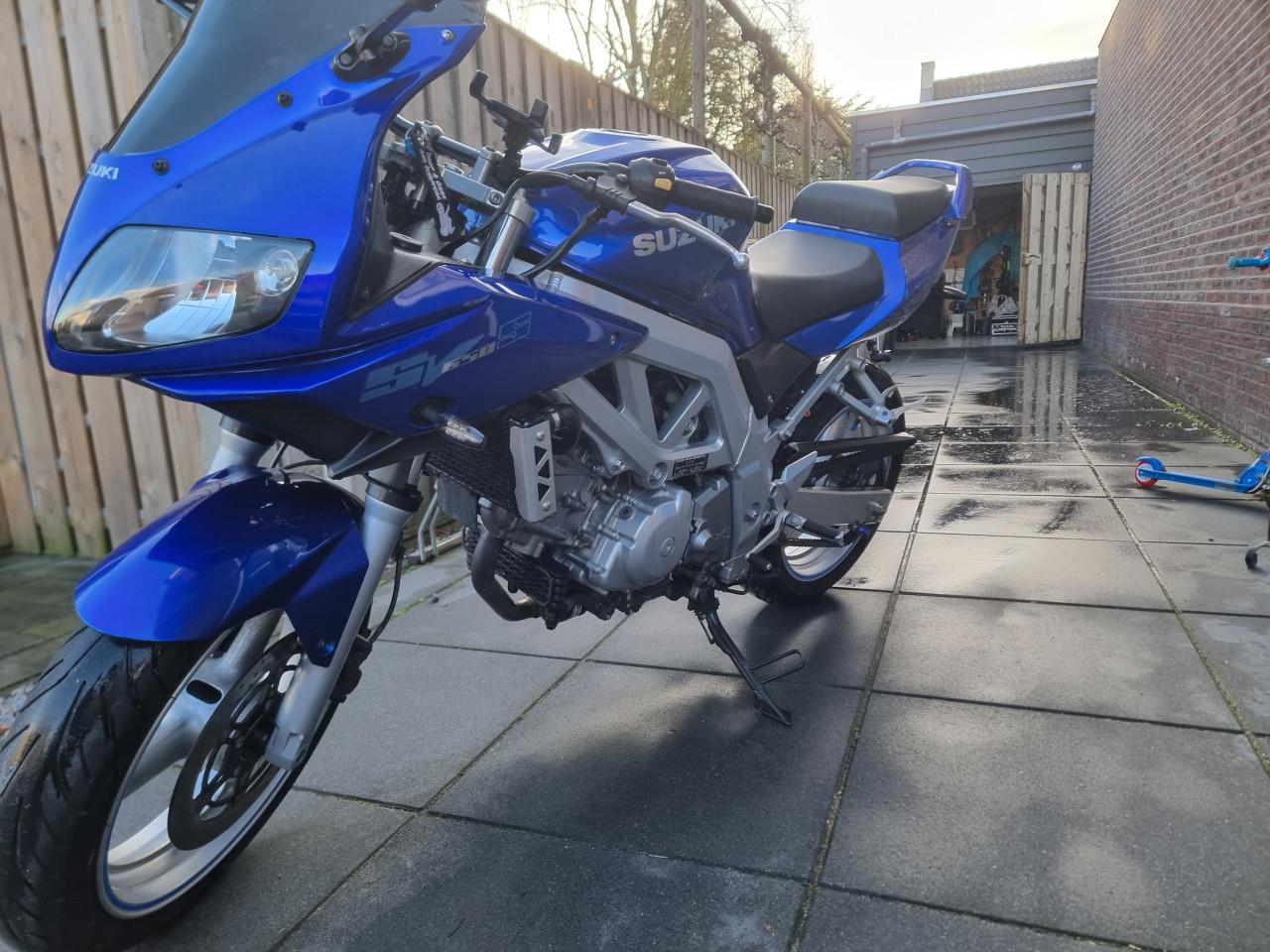 Suzuki sv650 2003