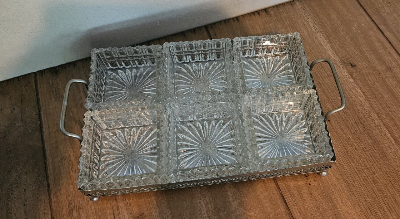 Plateau met 6 schaaltjes
