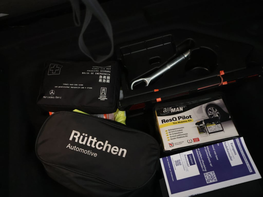 Mercedes-Benz A-Klasse 180 business solution amg | cruise control | stoelve