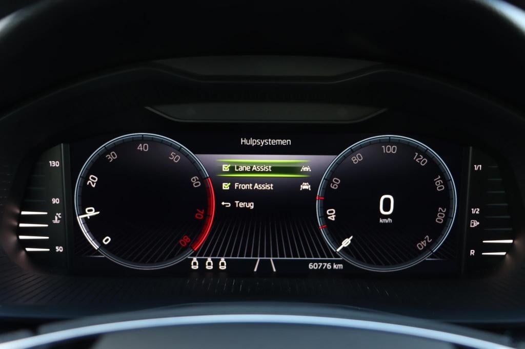Skoda Scala 1.0 tsi sport business 110pk