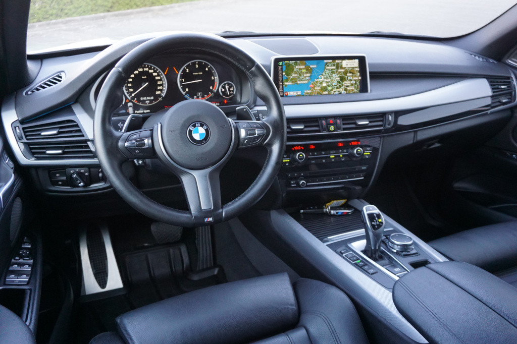 BMW X5 xdrive30d high executive m sport panorama / leder / hud / adap. crui