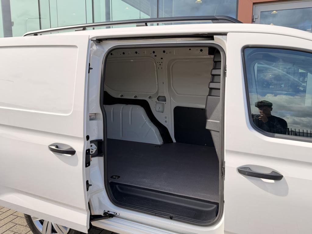 Volkswagen Caddy cargo 2.0 tdi | cruise | apple carplay | lane assist | ach