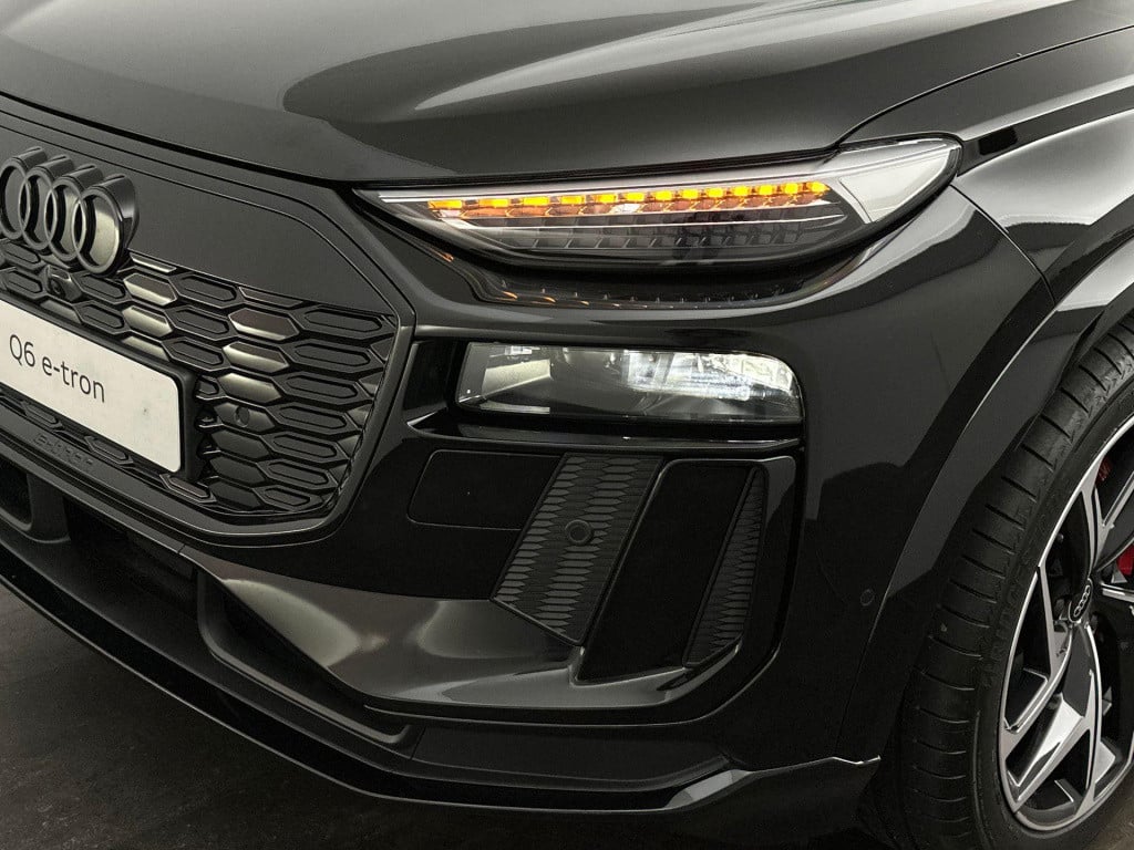 Audi Q6 E-tron sportback s edition e-tron perf 100kwh 225 kw / 306 pk sport