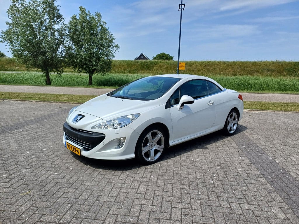 Peugeot 308 cc 1.6 thp feline cabrio coupe