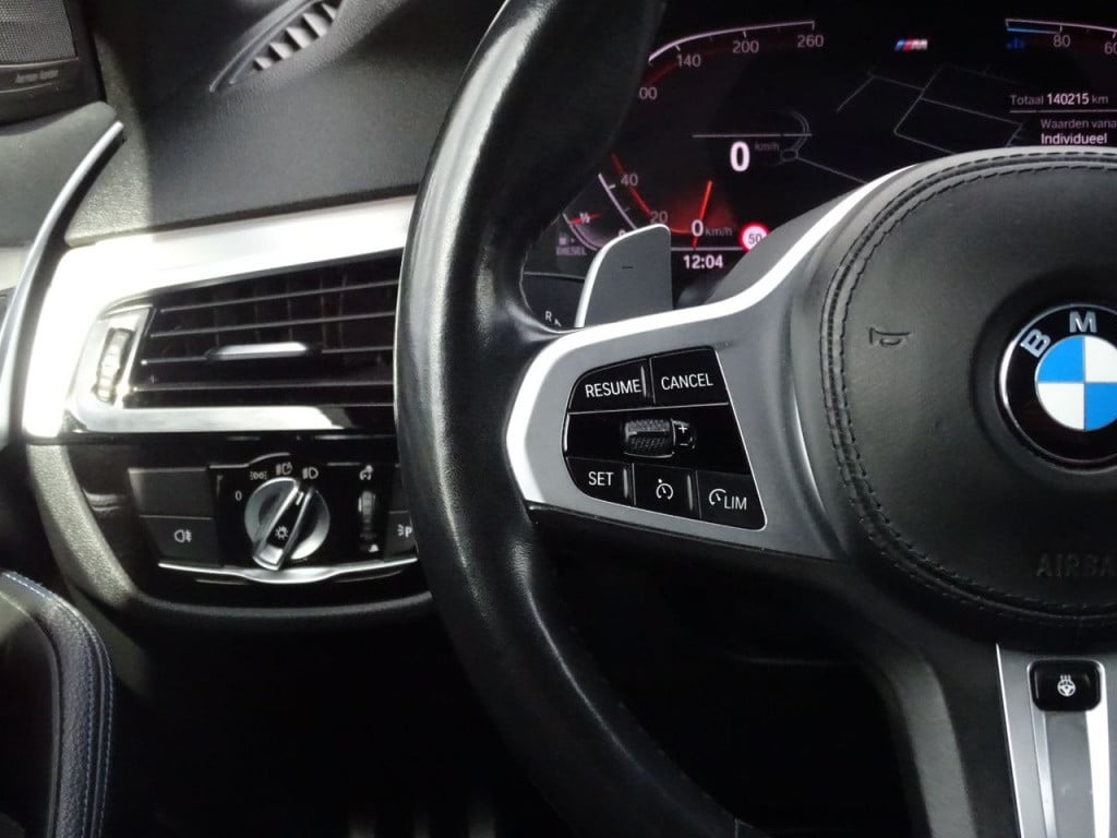 BMW 5 Serie touring 520d executive edition m sportpakket | laser led | harm