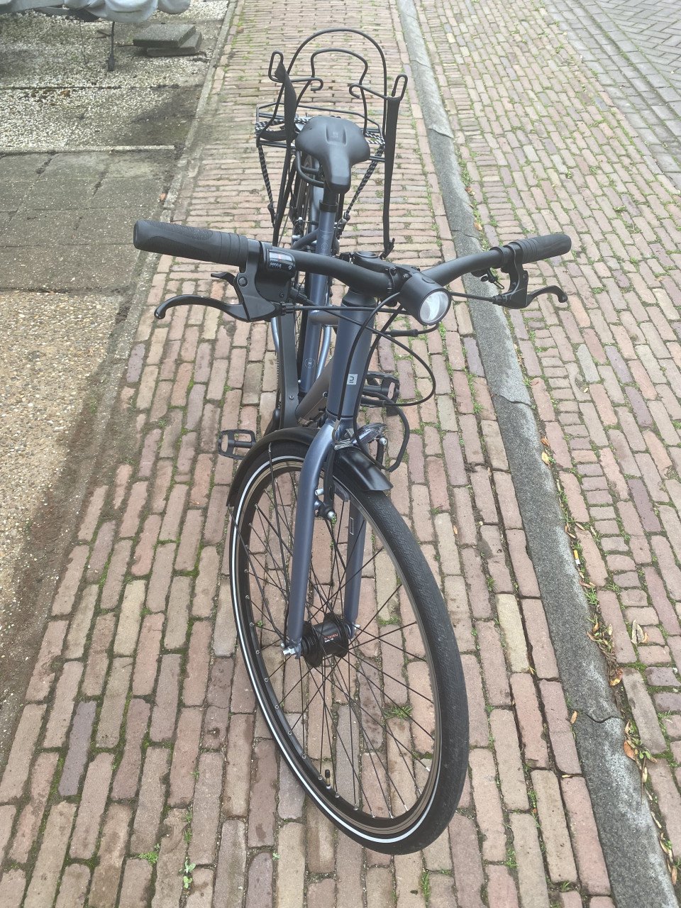 Sportieve fiets voor stad en lange afstand