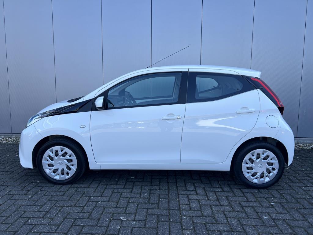 Toyota Aygo 1.0 vvt-i x-play |apple carpl./android auto | dealeronderhouden