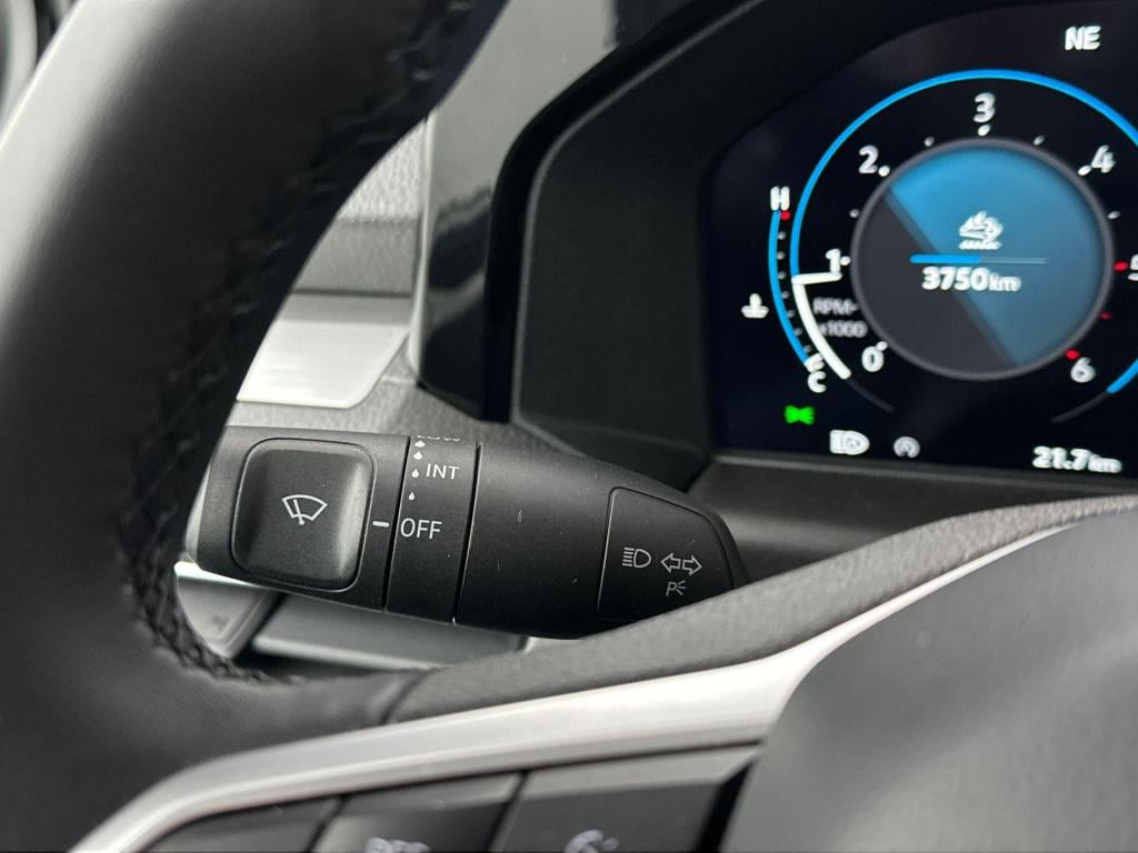 Volkswagen Transporter 2.0 tdi l1h1 28 life