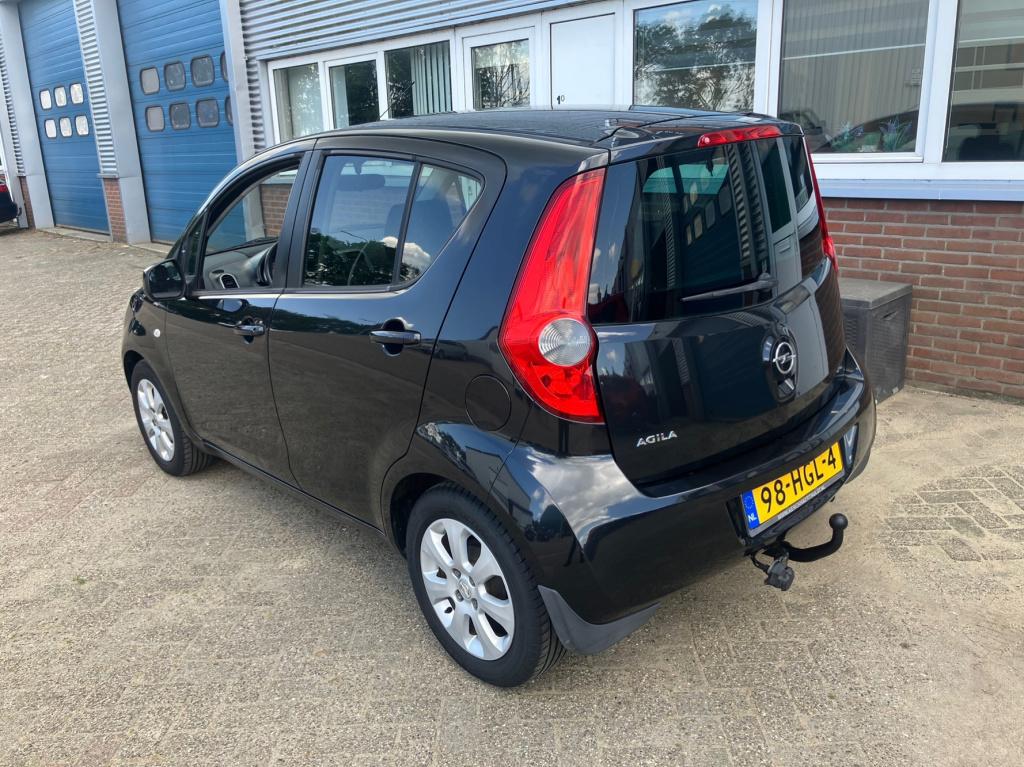 Opel Agila 1.0 enjoy airco trekhaak